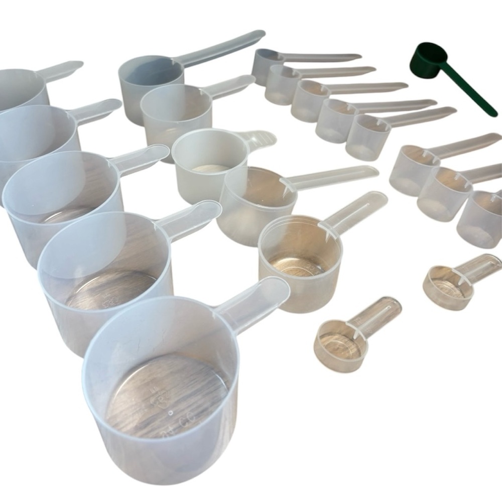 FREE w/ $6 Purchase Plastic Measuring Scoops, [Assorted Sizes] 21 Scoops Total